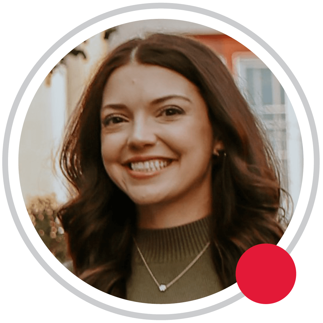 Alex Ryan_2025 Headshot.png