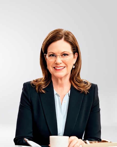 Lori Shoaf Headshot.jpeg